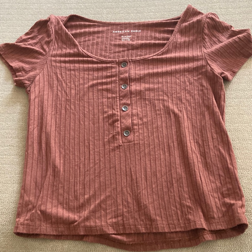 American Eagle crop top